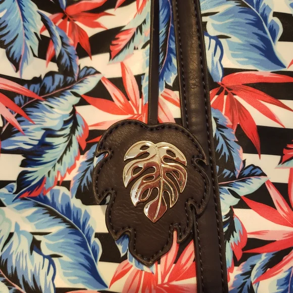 Tommy Bahama Red and Blue Leaf Print Tote - Picture 4 of 8